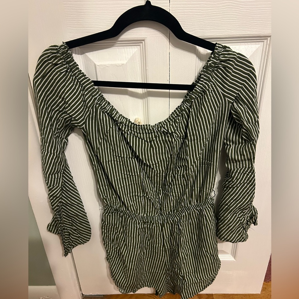 Short Romper Off the Shoulder